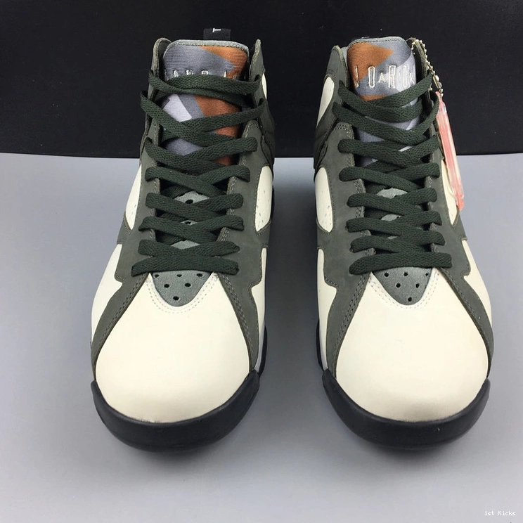 'Icicle' SP Air 7 x Jordan Patta 100  AT3375 Retro 0324